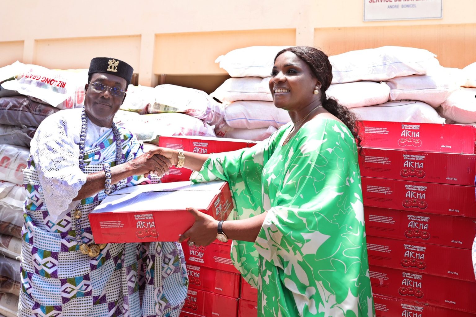 Grand Lomé : Faure Gnassingbé exprime solidarité et générosité envers chrétiens et musulmans