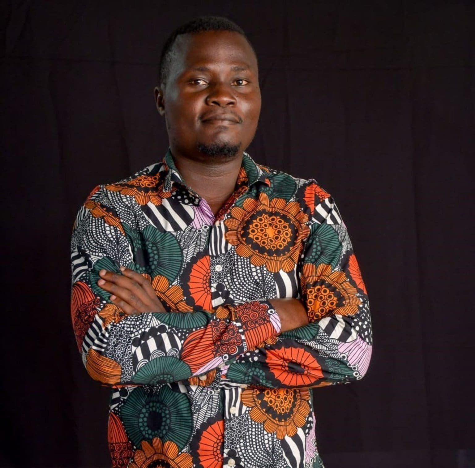 Transformation agroalimentaire : un Congolais fabrique du vin à base de feuilles d’avocatier