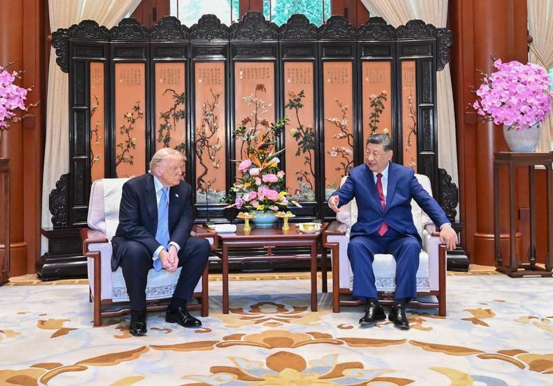 Xi Jinping et Donald Trump tiennent une réunion privée à Pékin