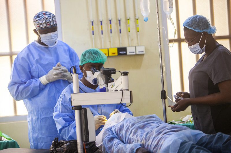 Togo : une campagne nationale de chirurgie gratuite cible 4 000 cas de cataracte