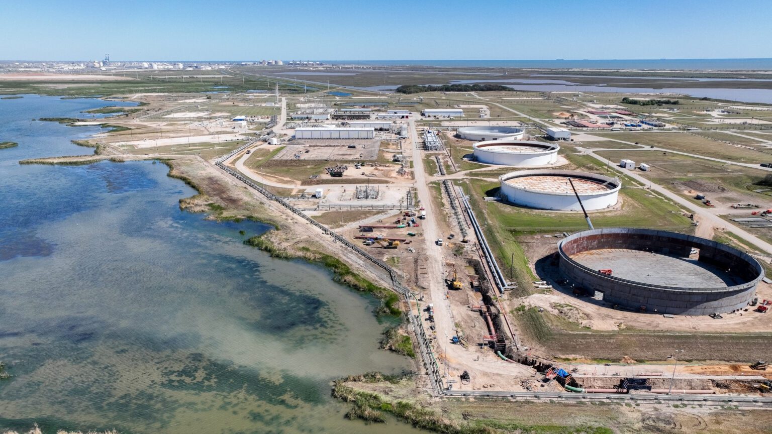 La réserve stratégique de pétrole des Etats-Unis atteint son plus bas niveau depuis janvier 2024