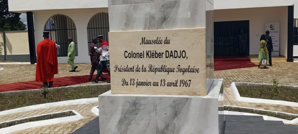 Siou/ HCRRUN: le mausolée de Kléber Dadjo consacré, un nouvel acte en faveur de la mémoire et de la réconciliation nationale