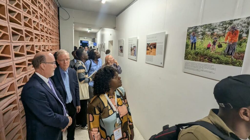 « Vivre avec l’albinisme en Afrique » : une exposition photographique sur 3 pays à Lomé