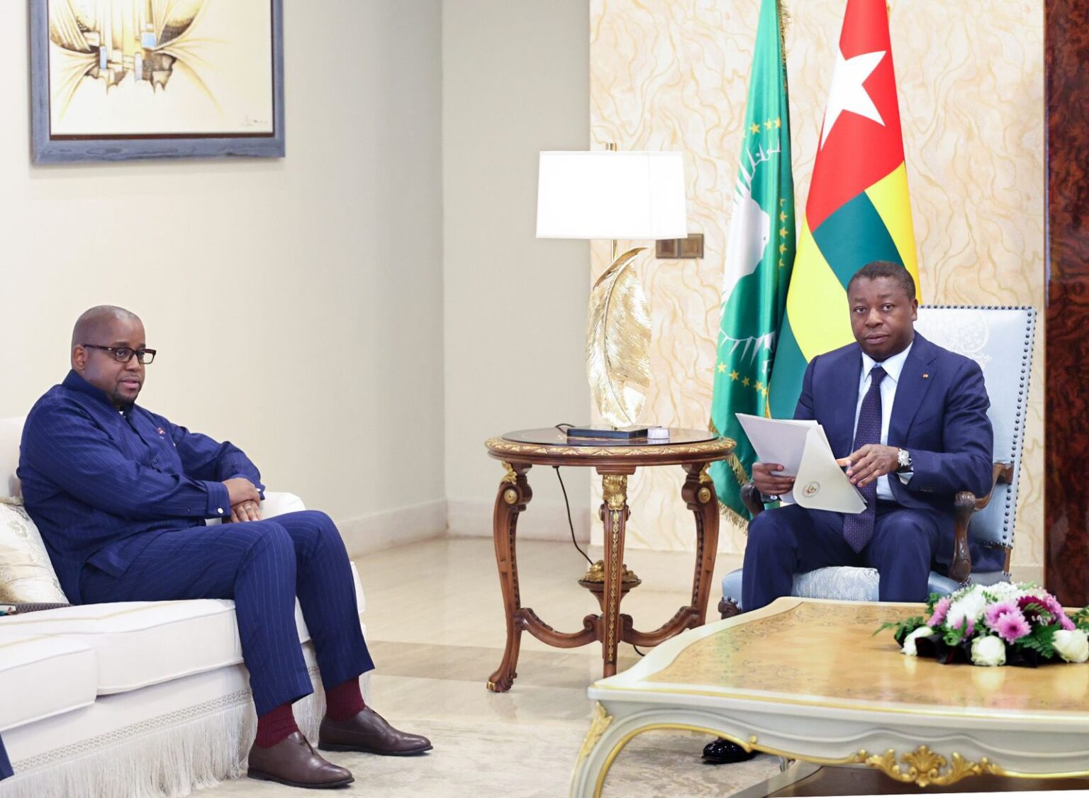 Le ministre congolais de l’Intégration régionale, Floribert Anzuluni reçu par Faure Gnassingbé à Lomé