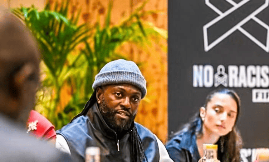 Emmanuel Adebayor rejoint le Panel de la Fifa contre le racisme