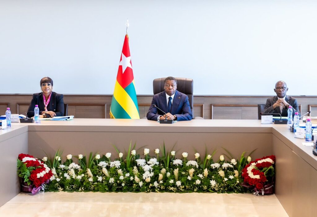 Togo : les finances publiques et l’attractivité économique au menu du Conseil des ministres